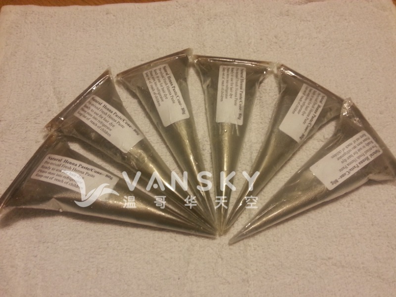 250825111940_henna cone-6.jpg